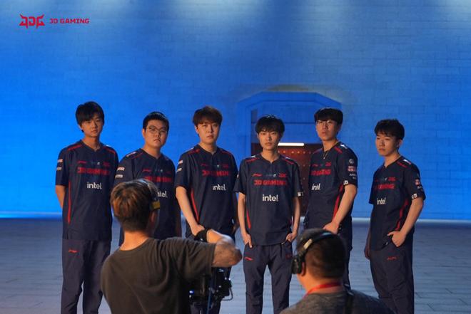 攻三区的传 攻三区的传