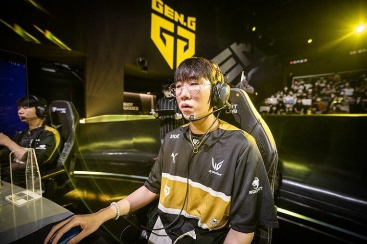 仅证明了侯 仅证明了侯